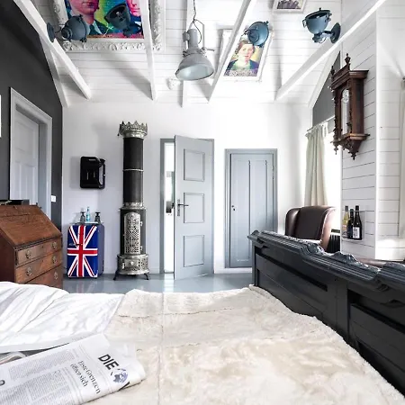 Boutique Haus Noge Bed & Breakfast 4*